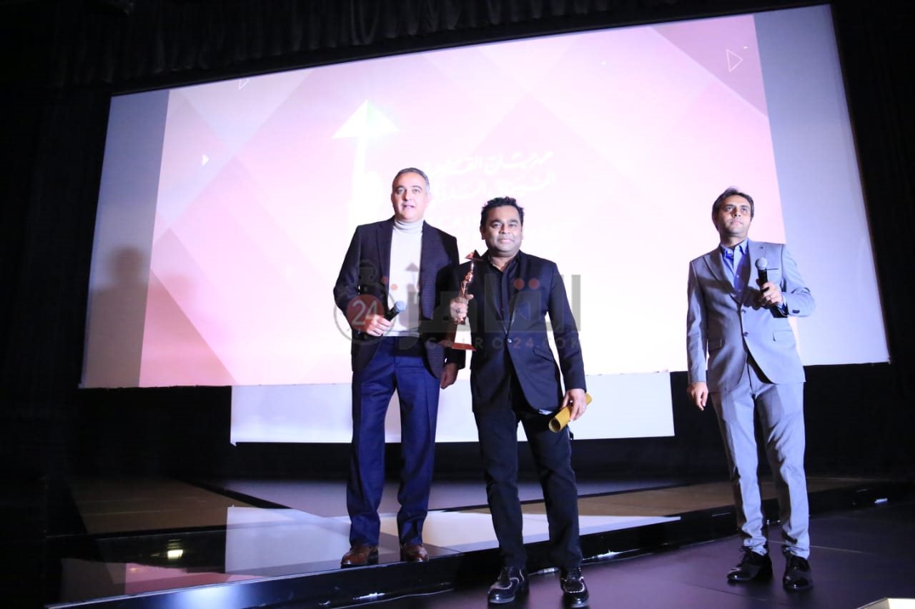 تكريم الموسيقار الهندي أي آر رحمان بمهرجان القاهرة السينمائي (19)