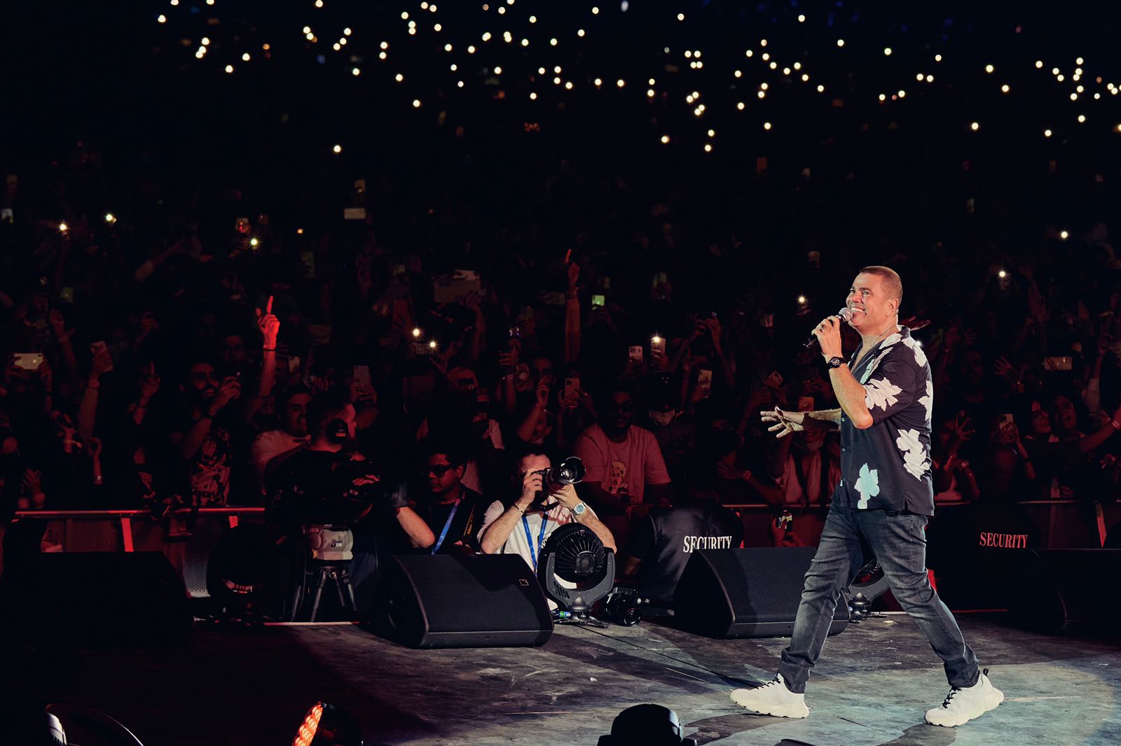 حفل عمرو دياب بالسعودية (5)