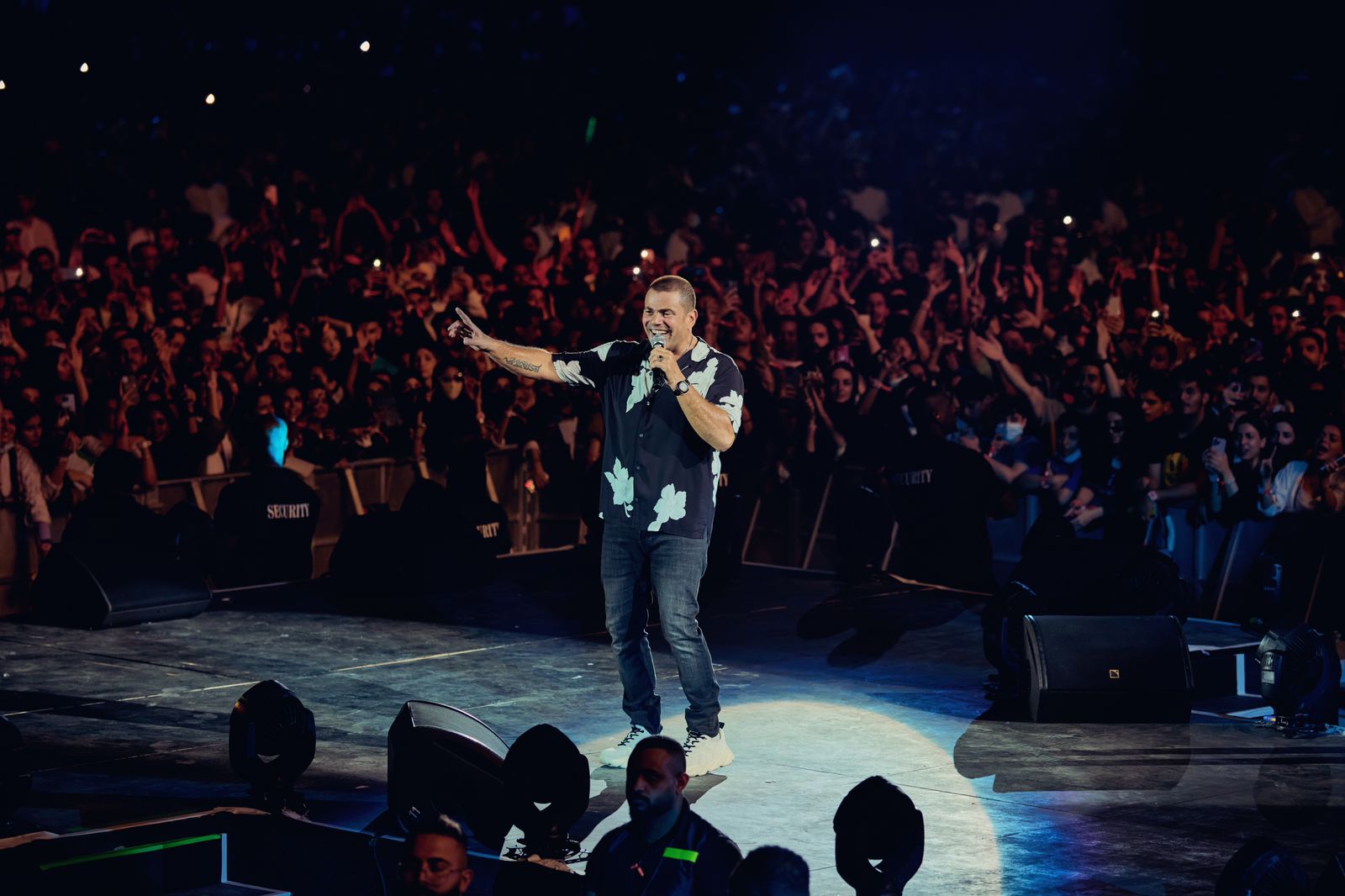 حفل عمرو دياب بالسعودية (8)