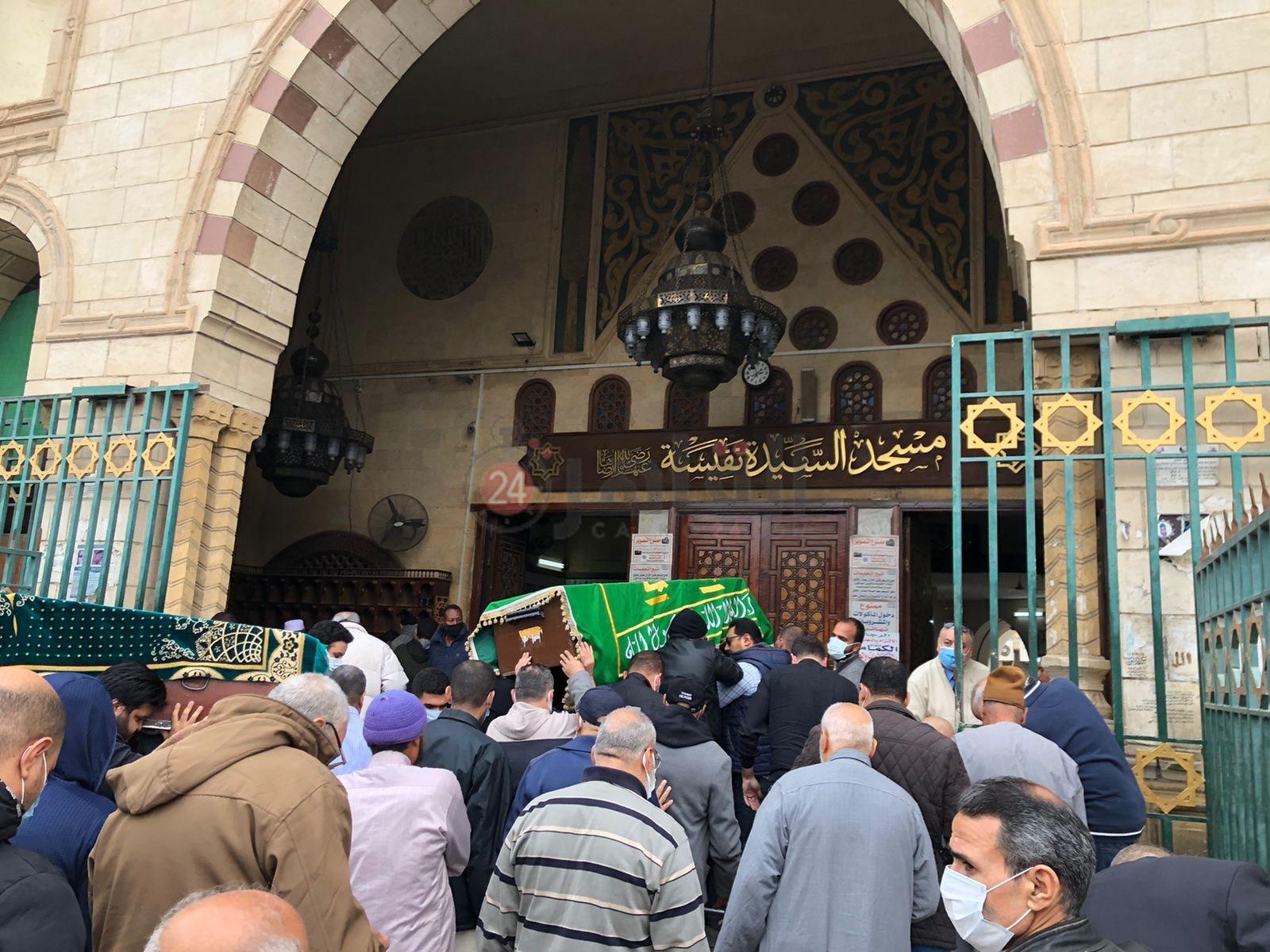 جنازة شقيق مجدي الهواري