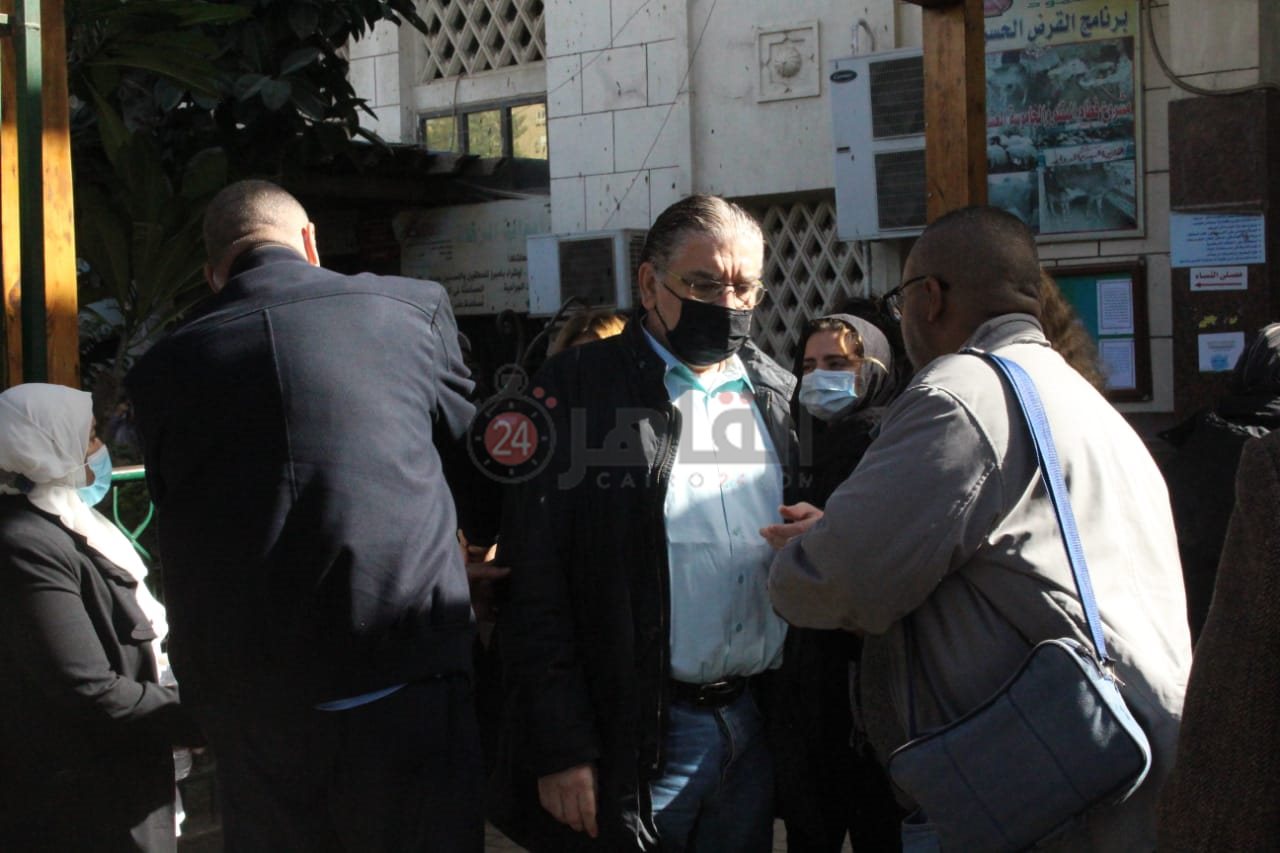 جنازة والدة شافكي المنيري (3)