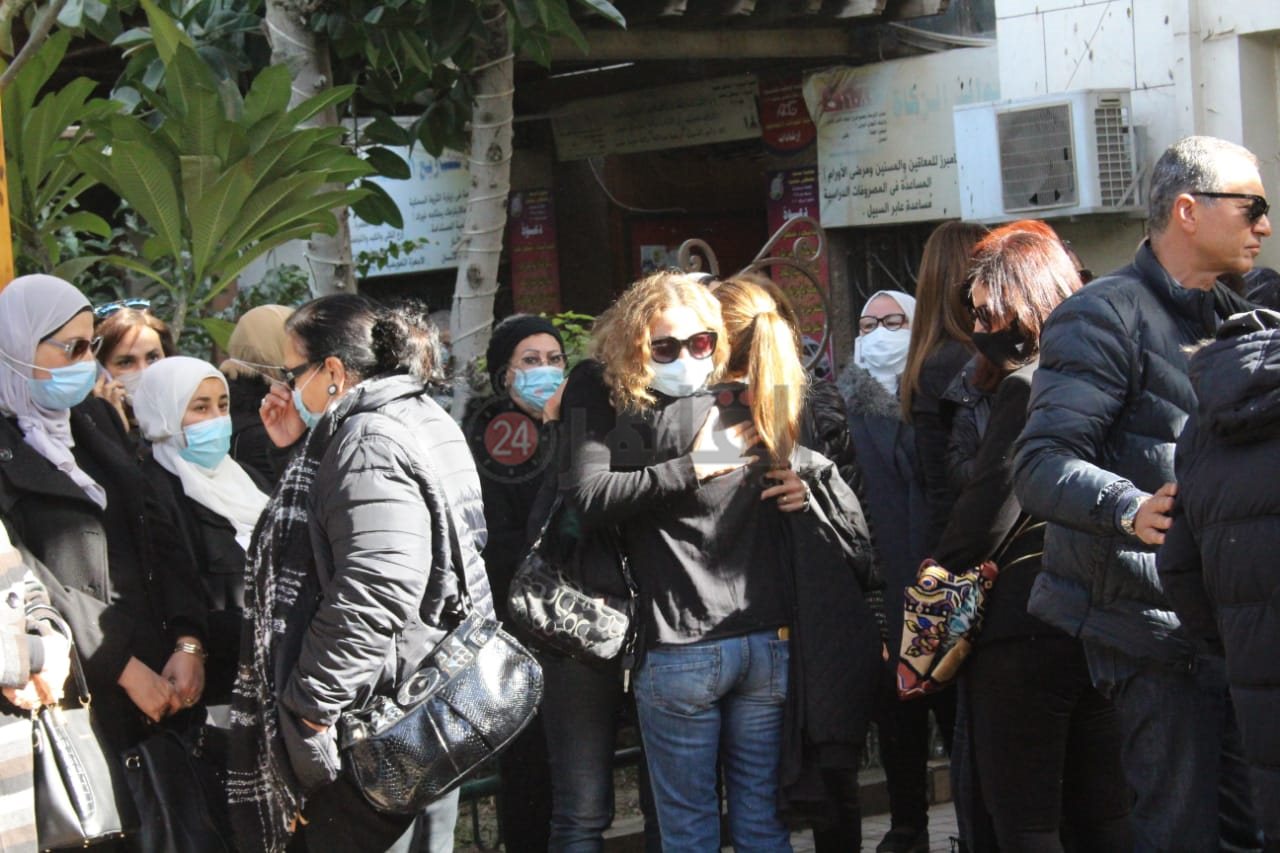 جنازة والدة شافكي المنيري (8)