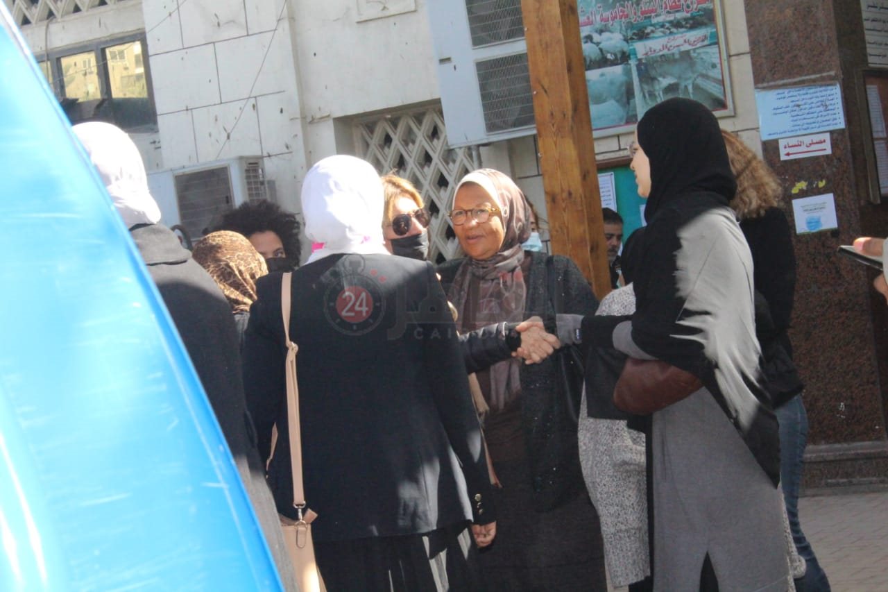 جنازة والدة شافكي المنيري (14)