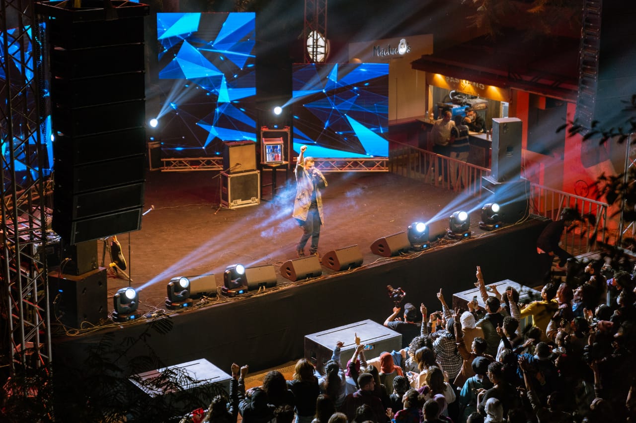 82AC4ACE-7C39-4835-B1D6-FB26B2B46C2A