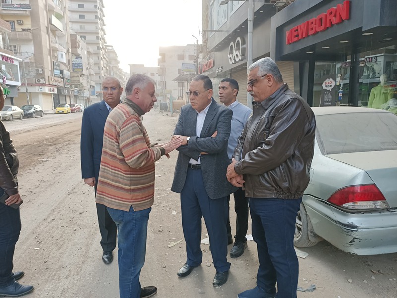 جولة محافظ الشرقية بشوارع الزقازيق 05