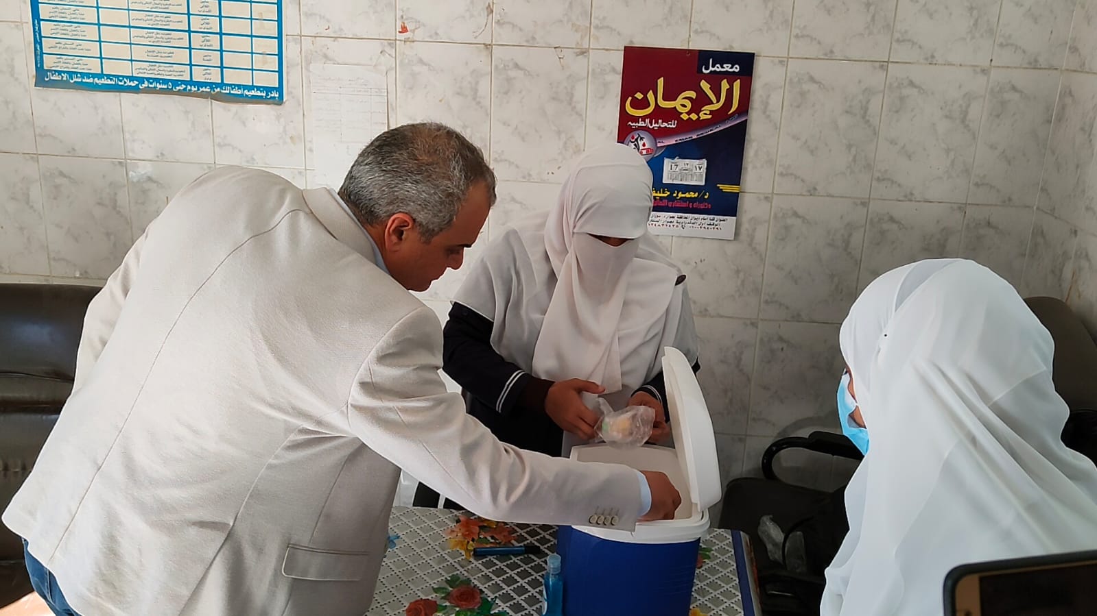 الحملة القومية للتطعيم ضد شلل الأطفال بالبحر الأحمر 