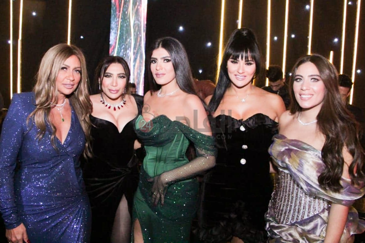 تامر حسني يحيي حفل زفاف ابنة ماجد المصري (23)