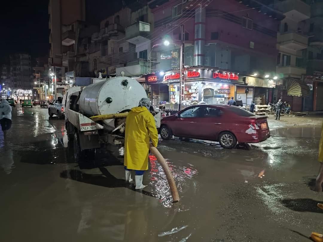شفط مياه الأمطار من شوارع المنوفية