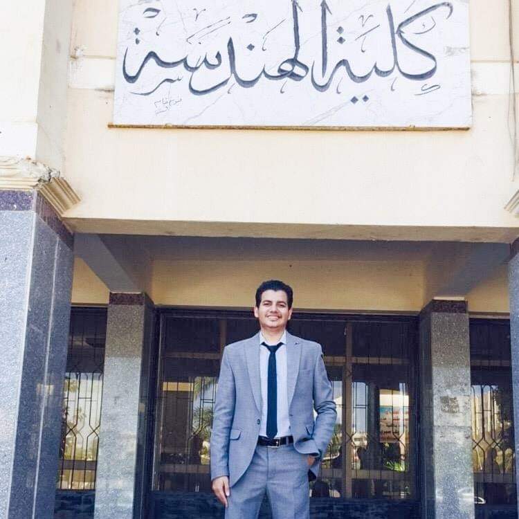 المهندس الراحل أحمد مُحسن