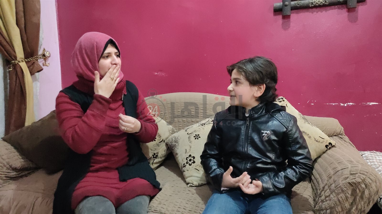 محمد ووالدته 04