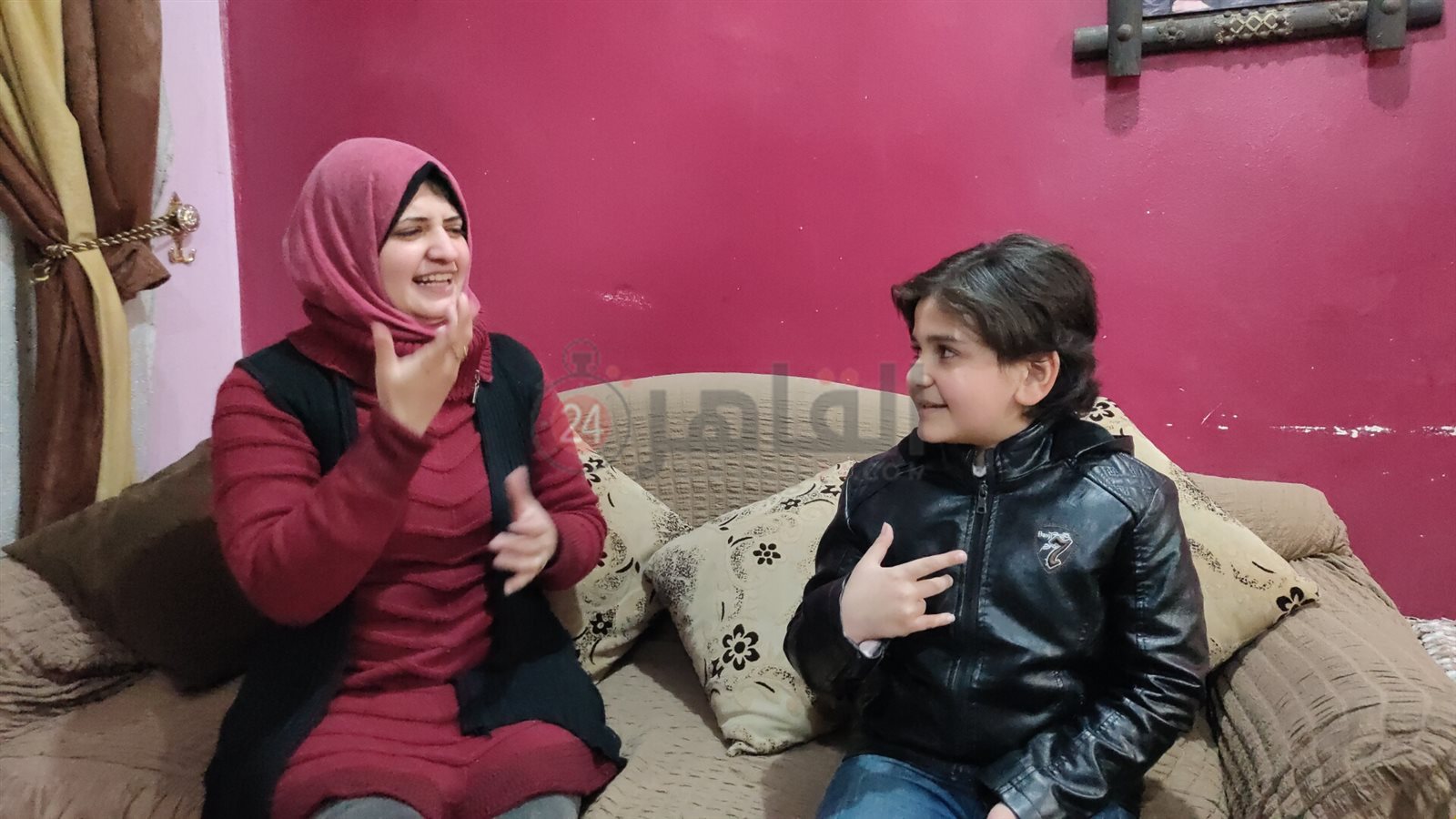 محمد ووالدته 06