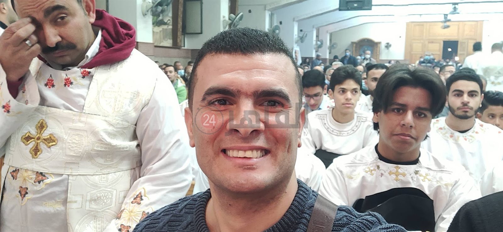 مراسل القاهرة 24 أثناء حضور القداس