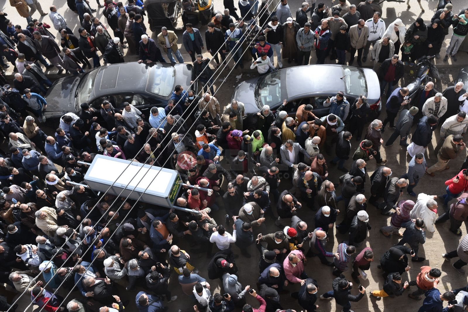 بالدموع أهالي شربين يودعون الإعلامي الراحل وائل الإبراشي 