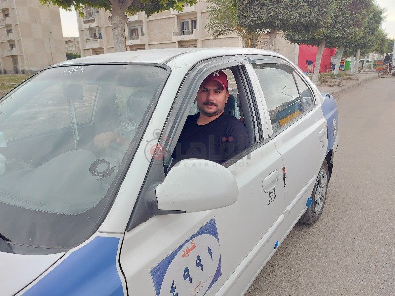 عبد الرحمن حلمي سائق التاكسي 1