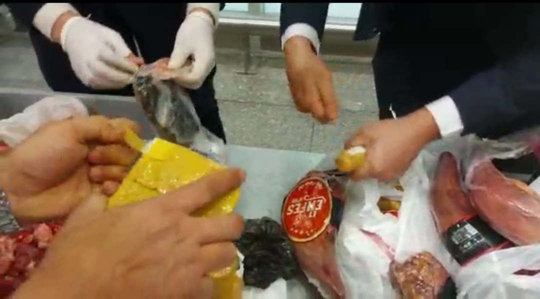 ضبط محاولتى تهريب كمية من الأدوية البشرية