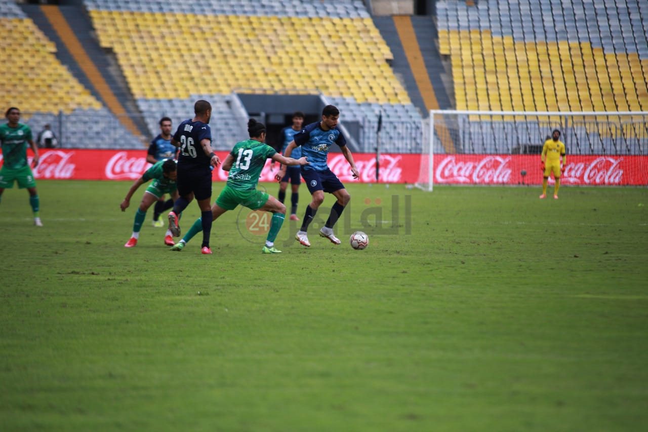 بيراميدز والمصري (11)