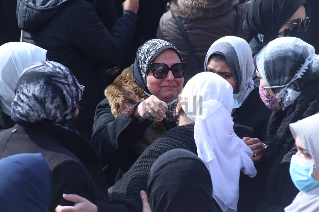 جنازة الكاتب الصحفي ياسر رزق (10)