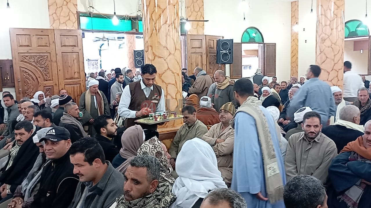 جنازة أكبر معمرة بالشرقية