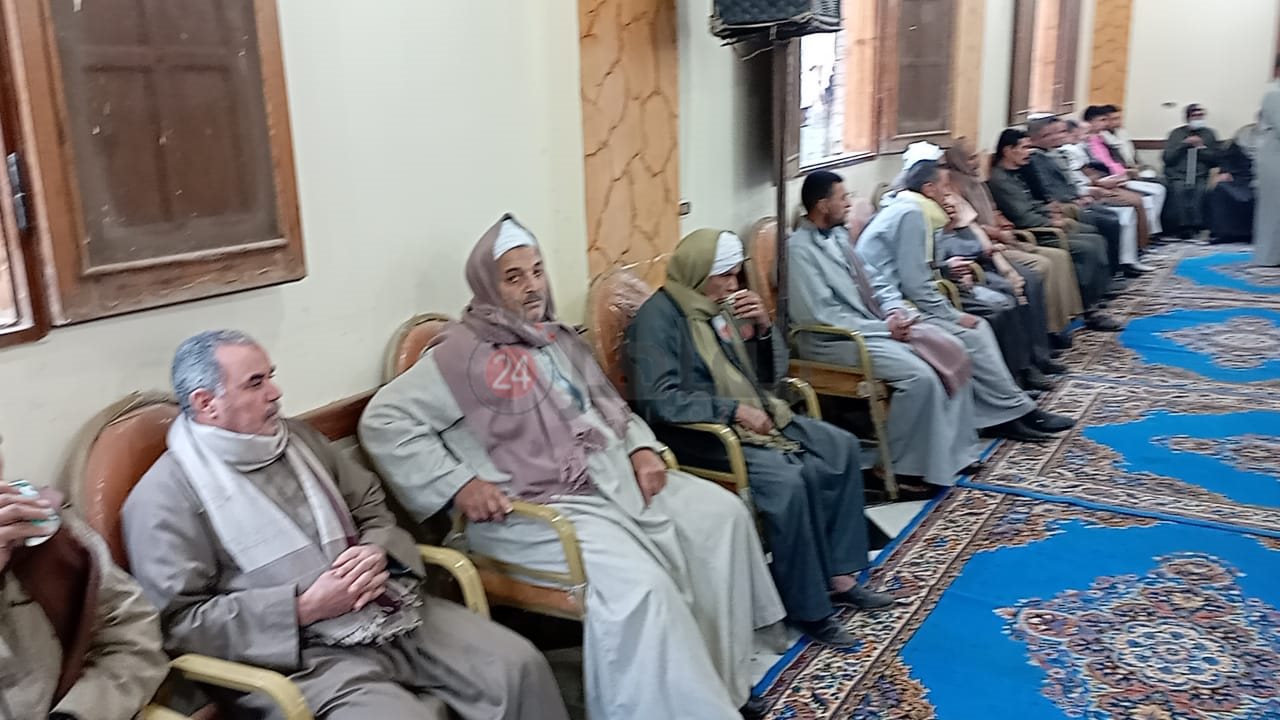 جنازة أكبر معمرة بالشرقية