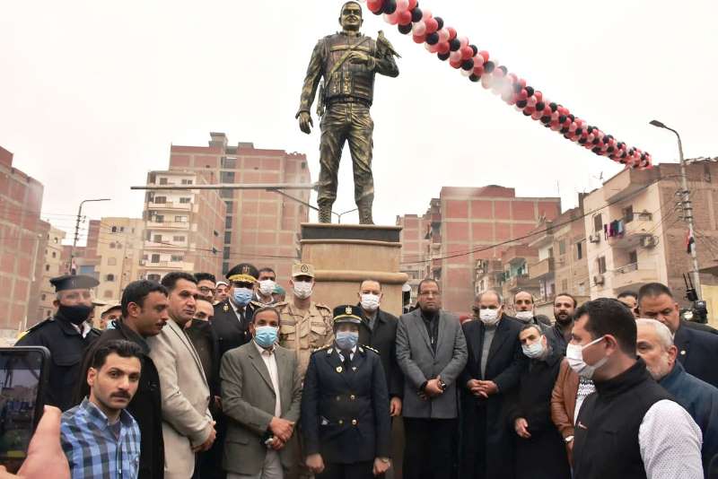 افتتاح أعمال تطوير ميدان الشهيد أحمد منسي بالشرقية 02