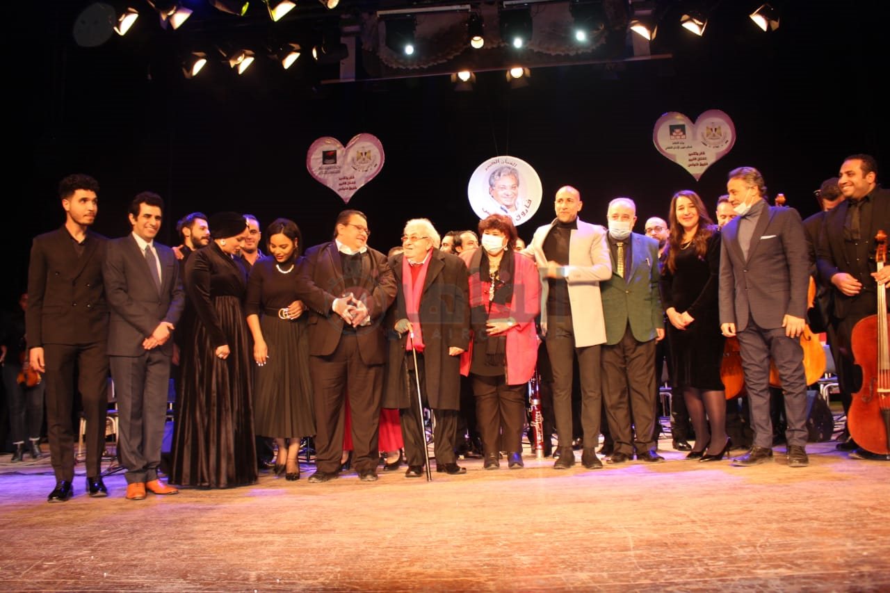 تكريم فاروق فلوكس (29)