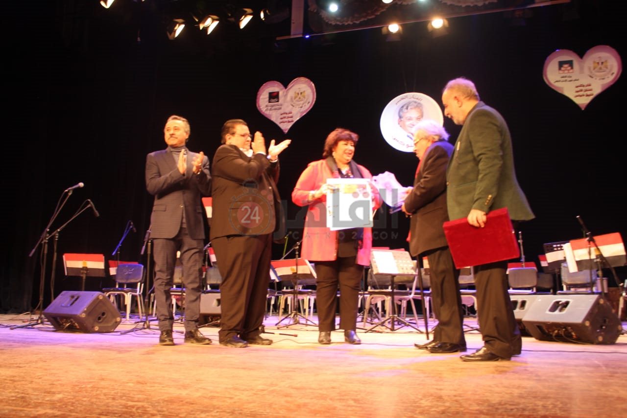 تكريم فاروق فلوكس (43)