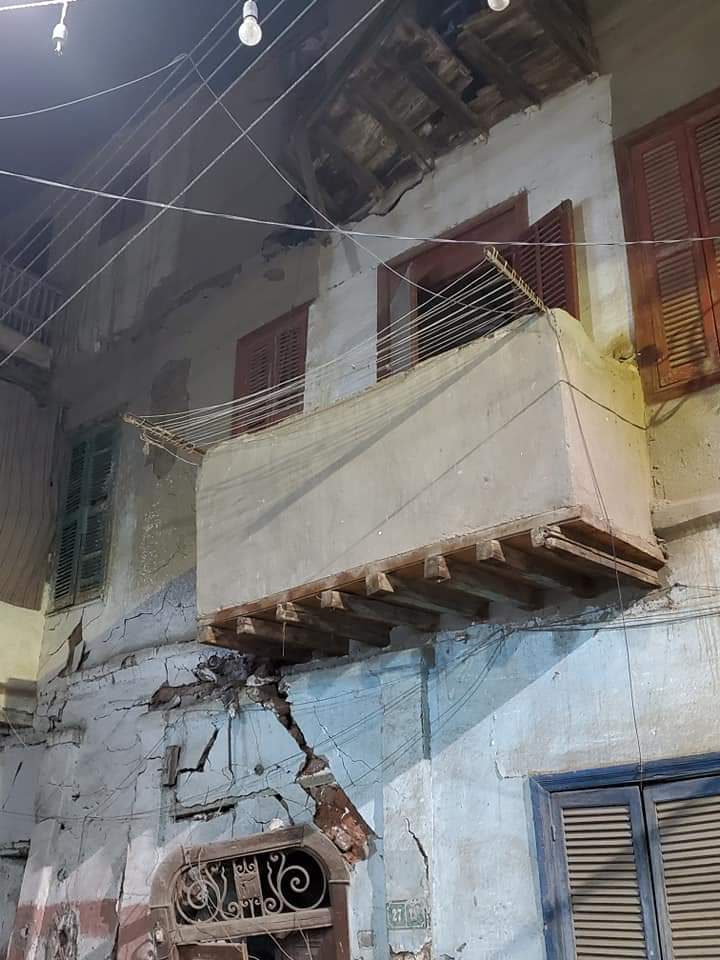 انهيار منزلين بحي غرب أسيوط 