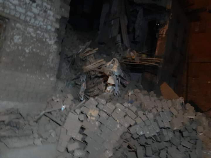 انهيار منزلين بحي غرب أسيوط 