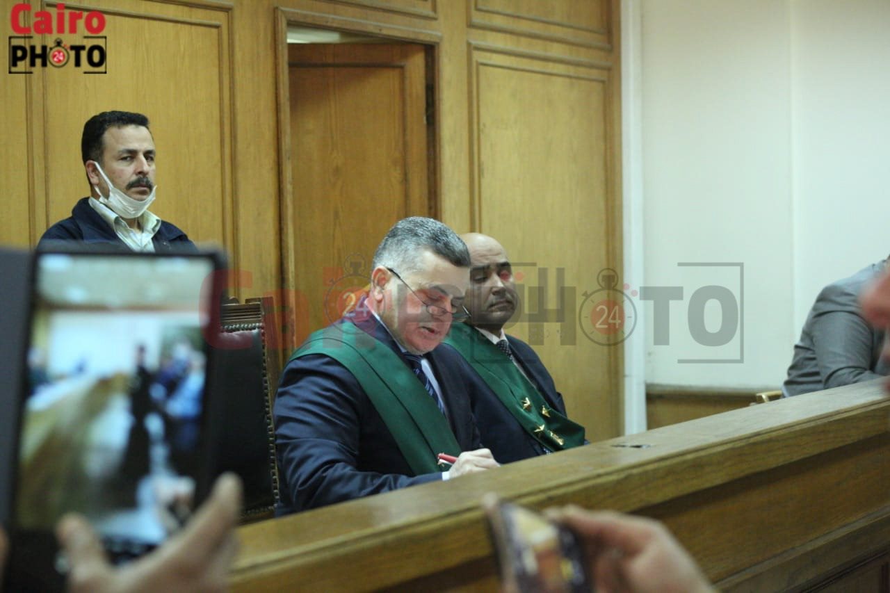 لقطات من محاكمة رجل الأعمال محمد الأمين