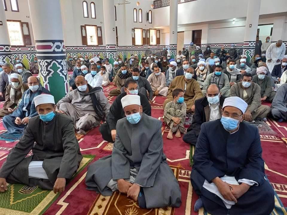 افتتاح مسجد الشهيدين بمنطقة الشغب في إسنا 