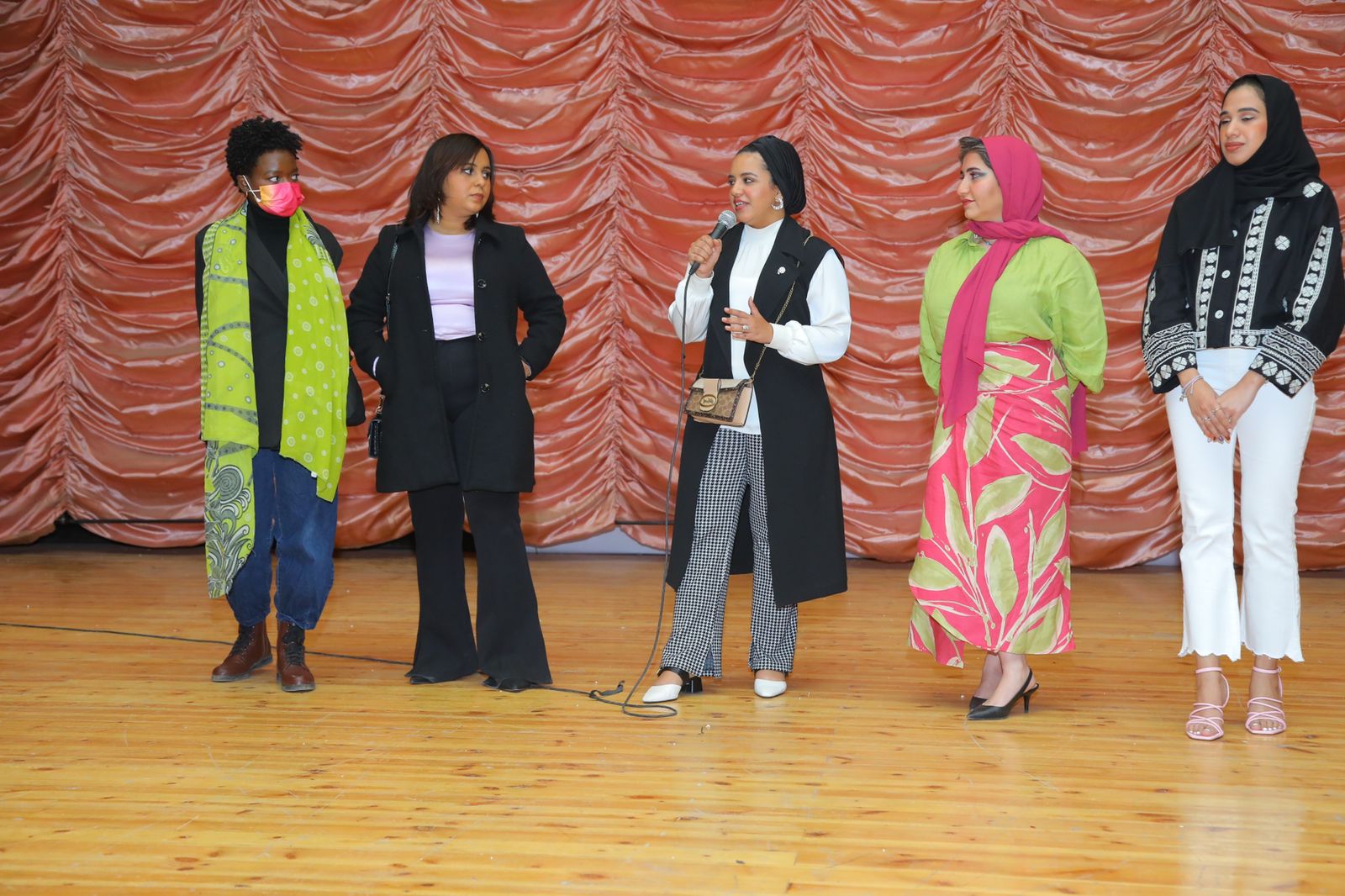 ندوة فيلم قوارير