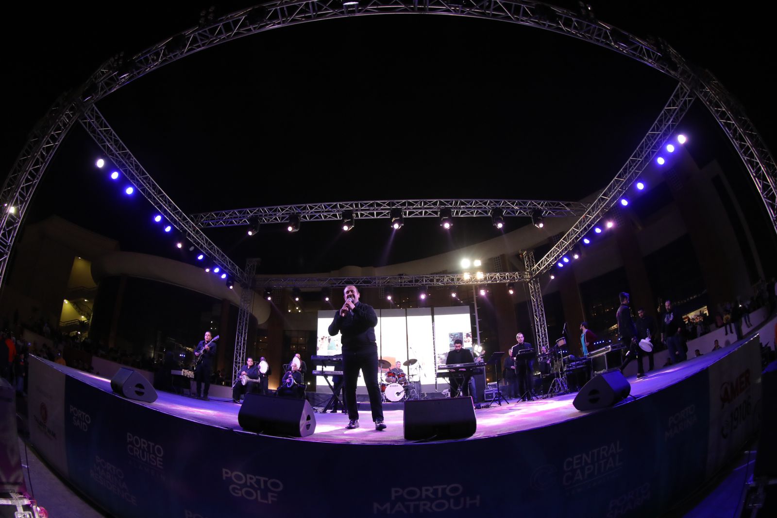 حفل هشام عباس (3)