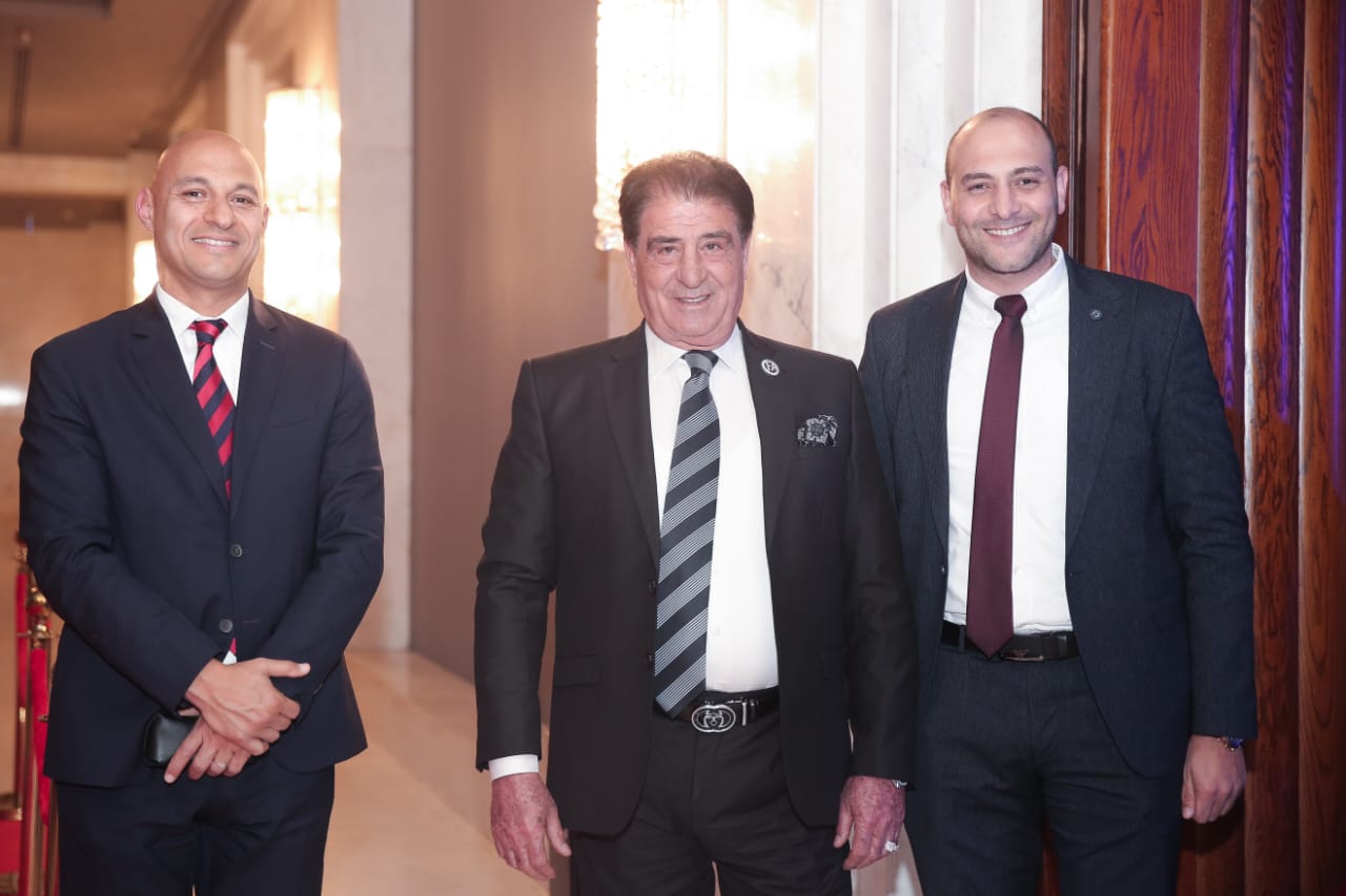 أحمد فؤاد اباظة والحضور