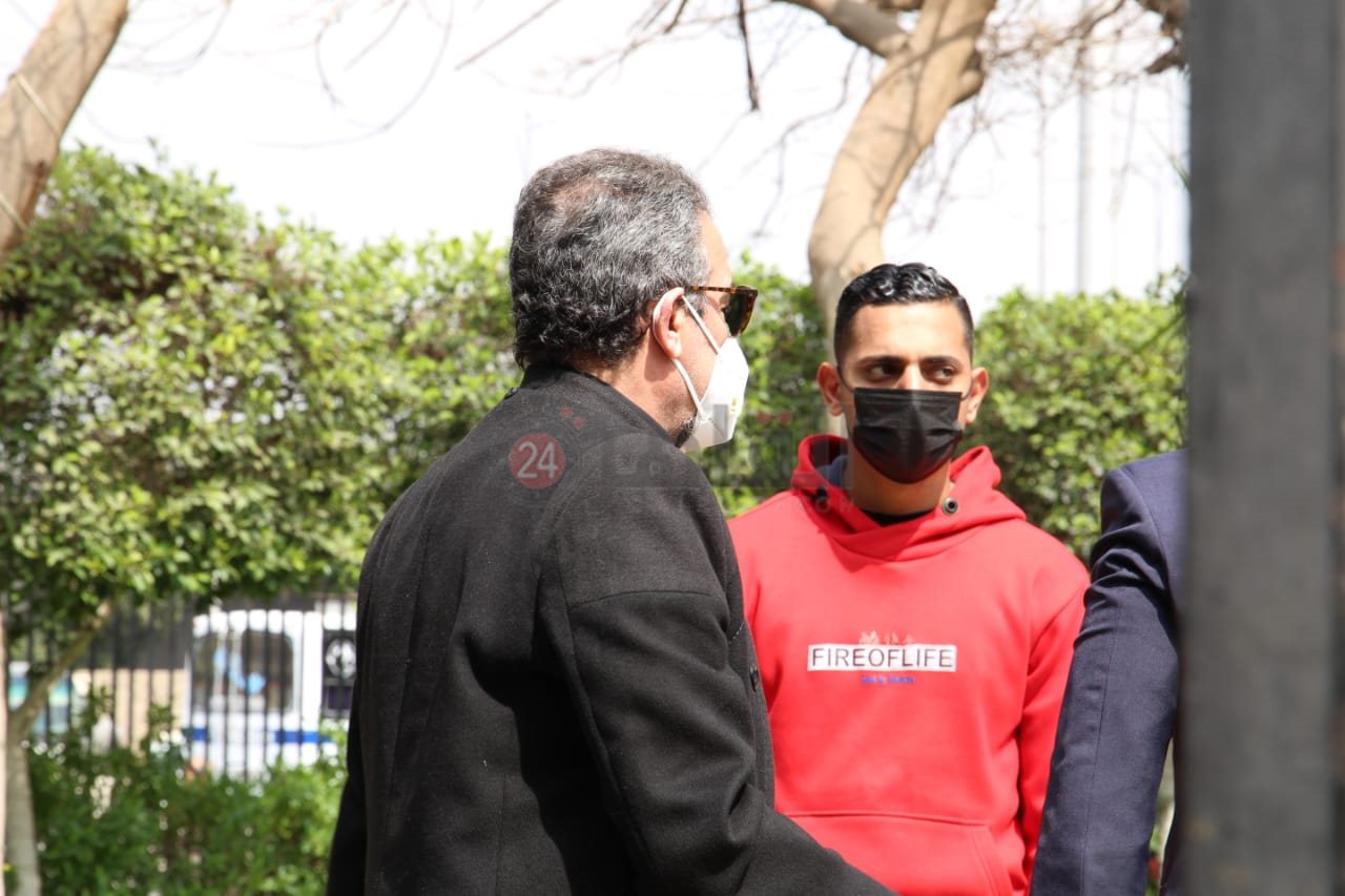 جنازة شقيق أحمد عبد العزيز (3)