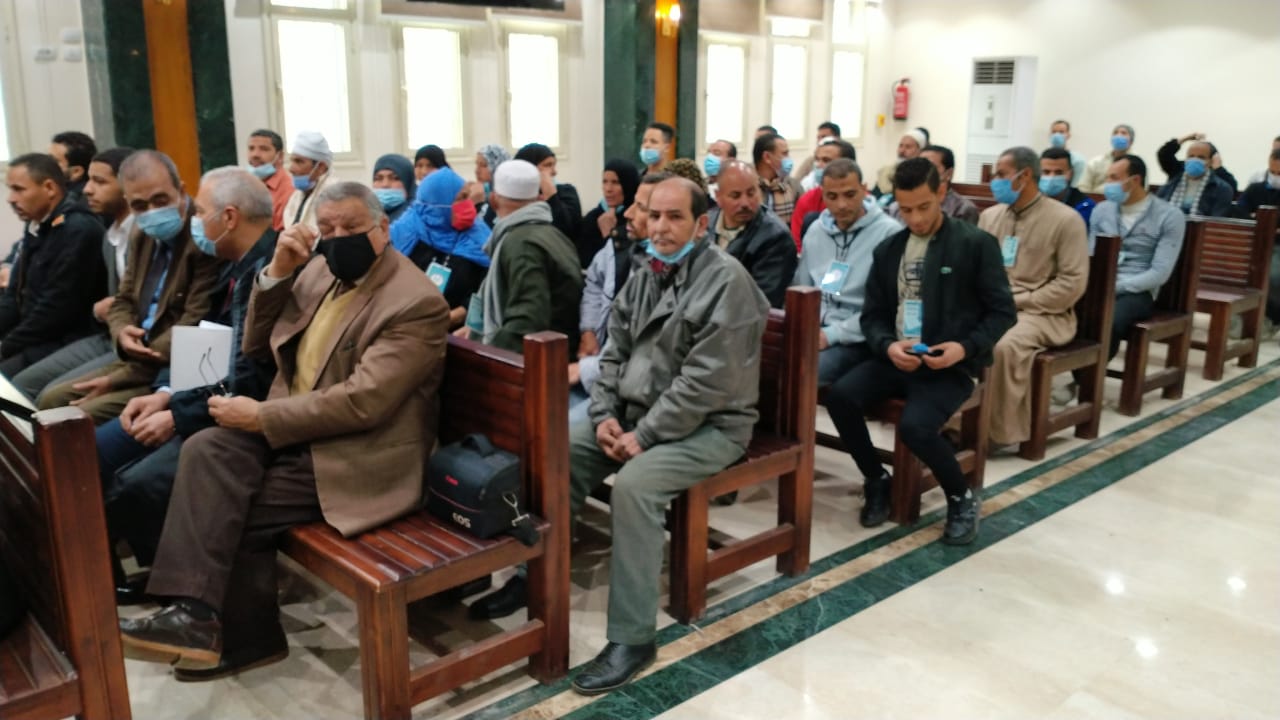 أثناء جلسة المحاكمة 