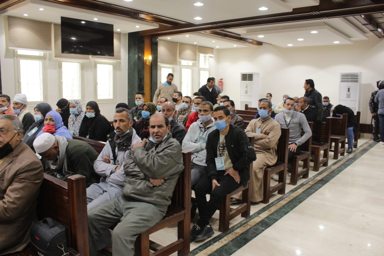 أثناء جلسة المحاكمة 