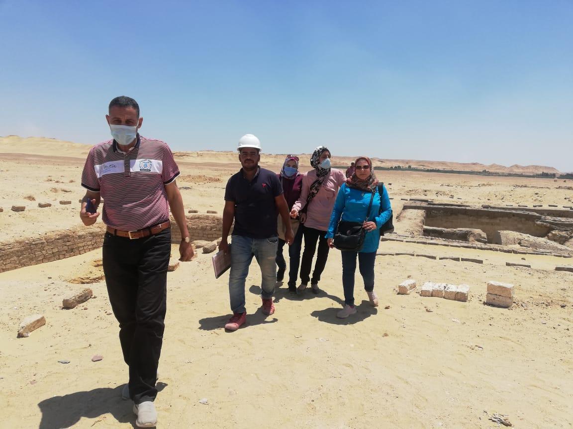 بعثات مصرية وأجنبية في الفيوم