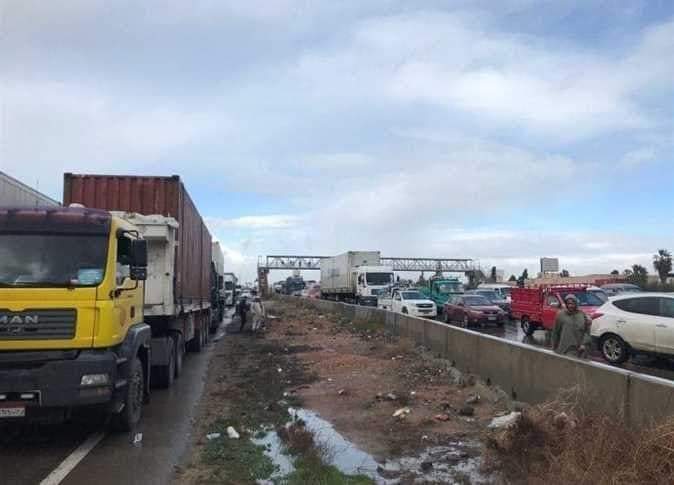 توقف الحركة المرورية غربي الإسكندرية