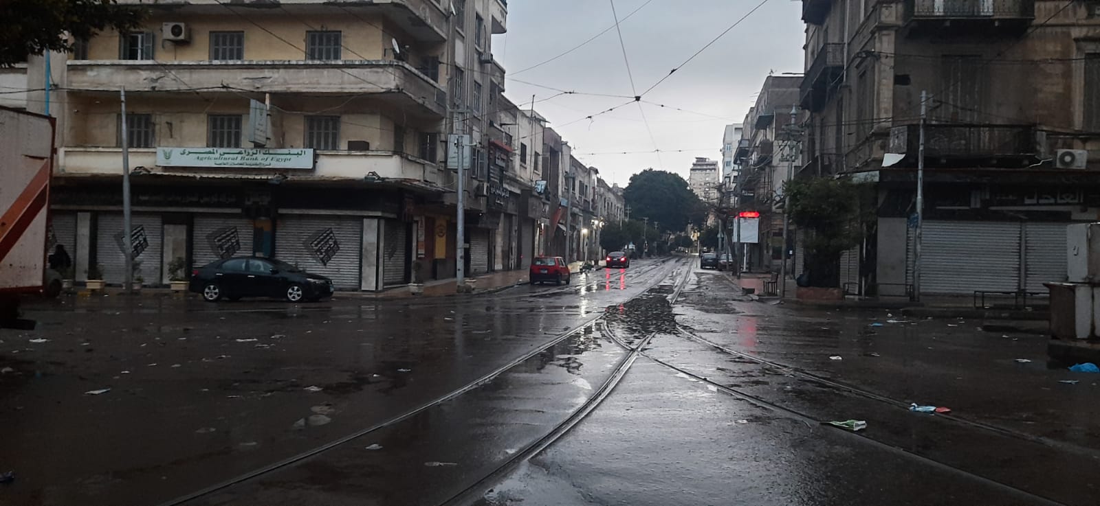 محافظ الإسكندرية يتابع تصريف مياه الأمطار 