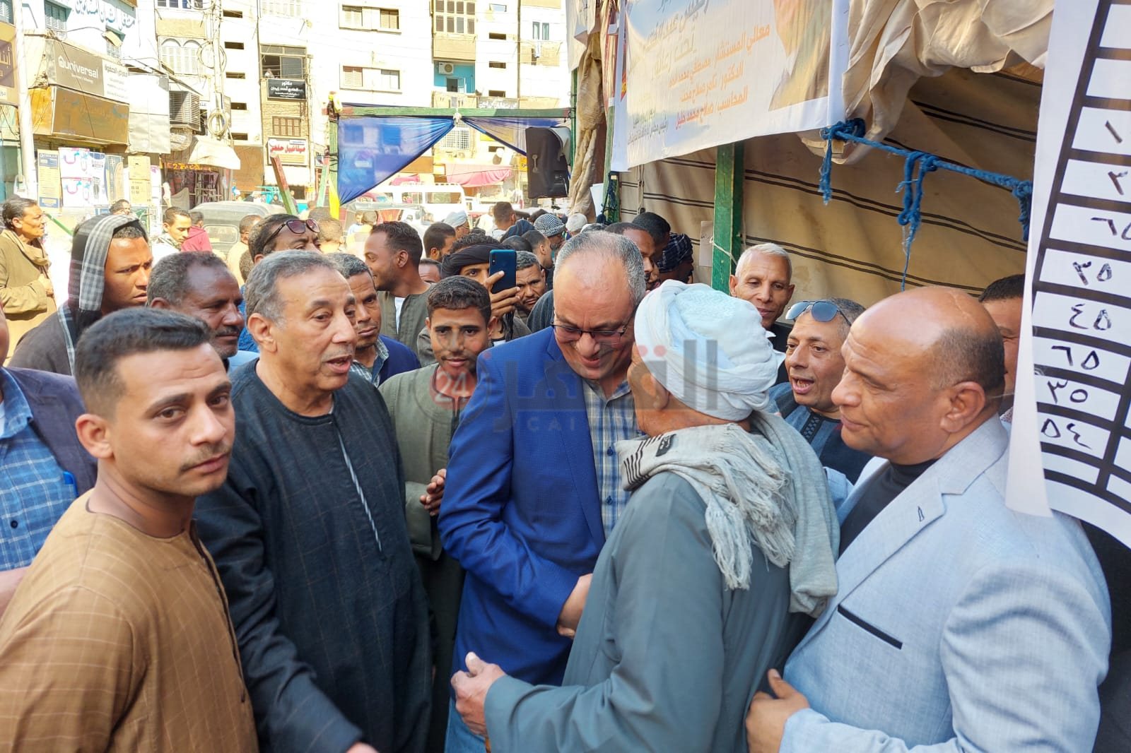 افتتاح معرض أهلا رمضان في إسنا 6