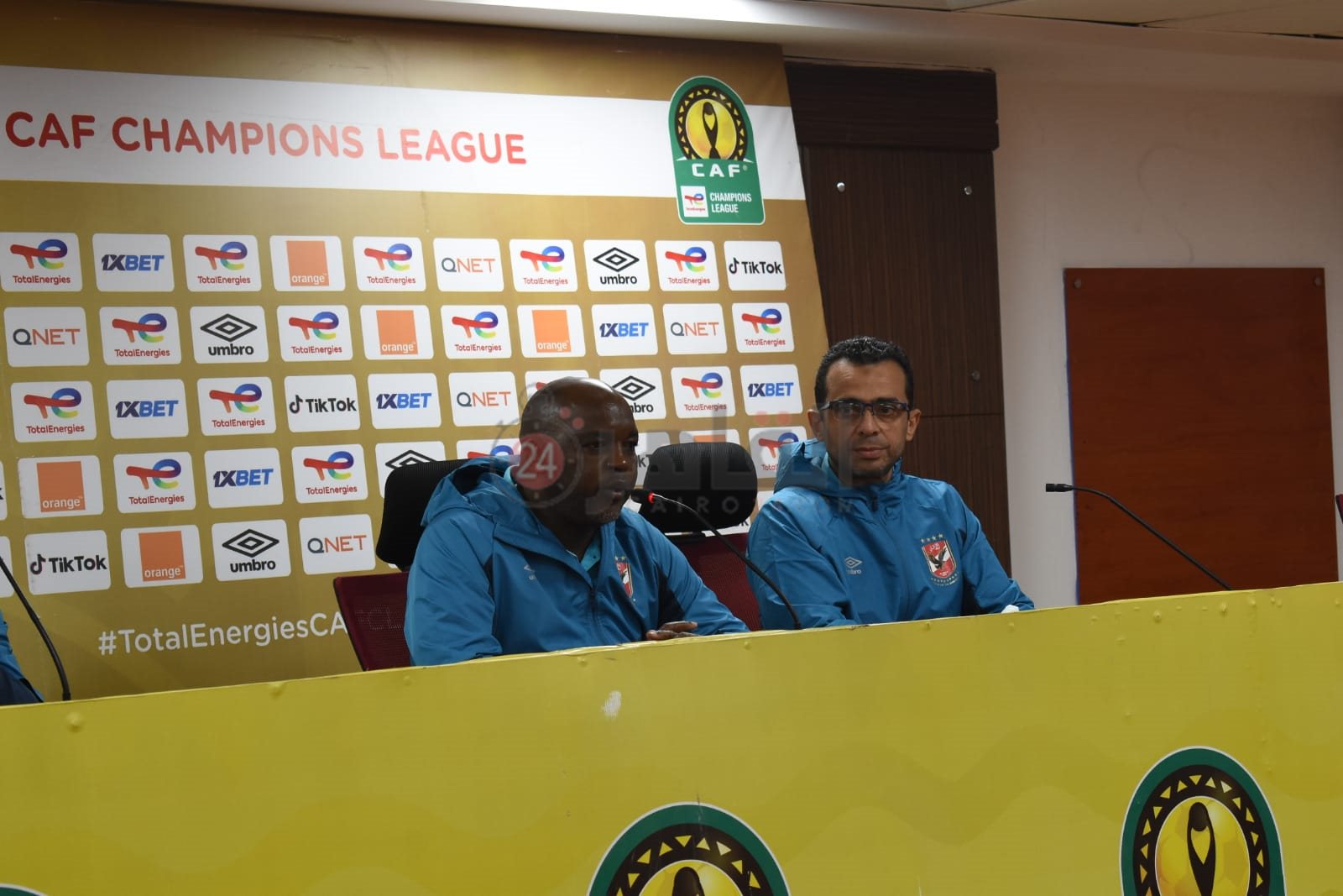 مؤتمر الصحفي لنادي الأهلي والمريخ (4)