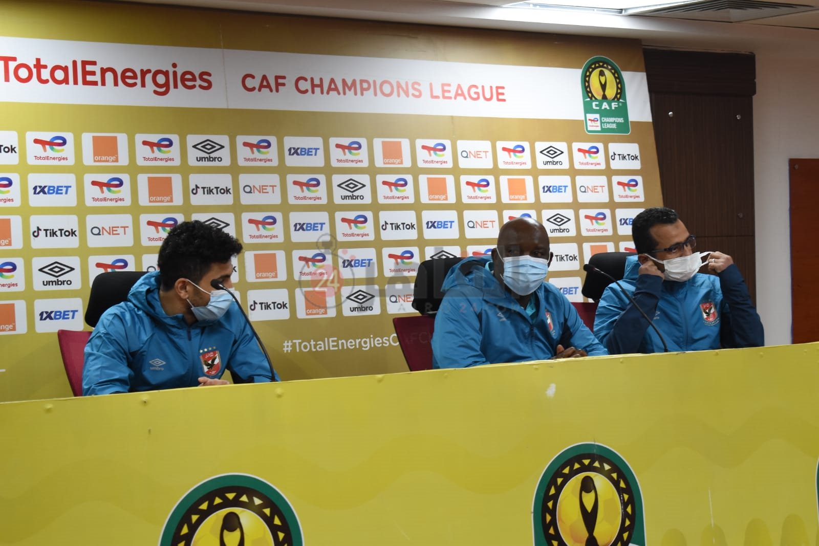 مؤتمر الصحفي لنادي الأهلي والمريخ (7)