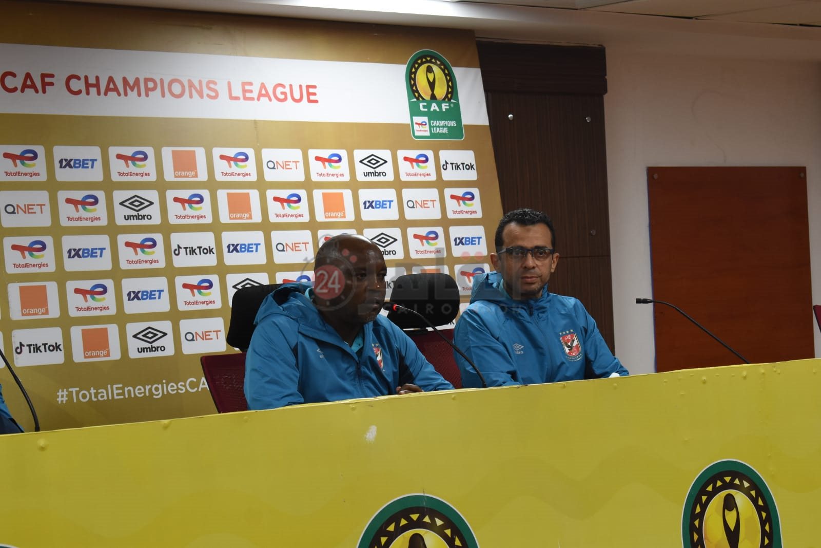 مؤتمر الصحفي لنادي الأهلي والمريخ (9)