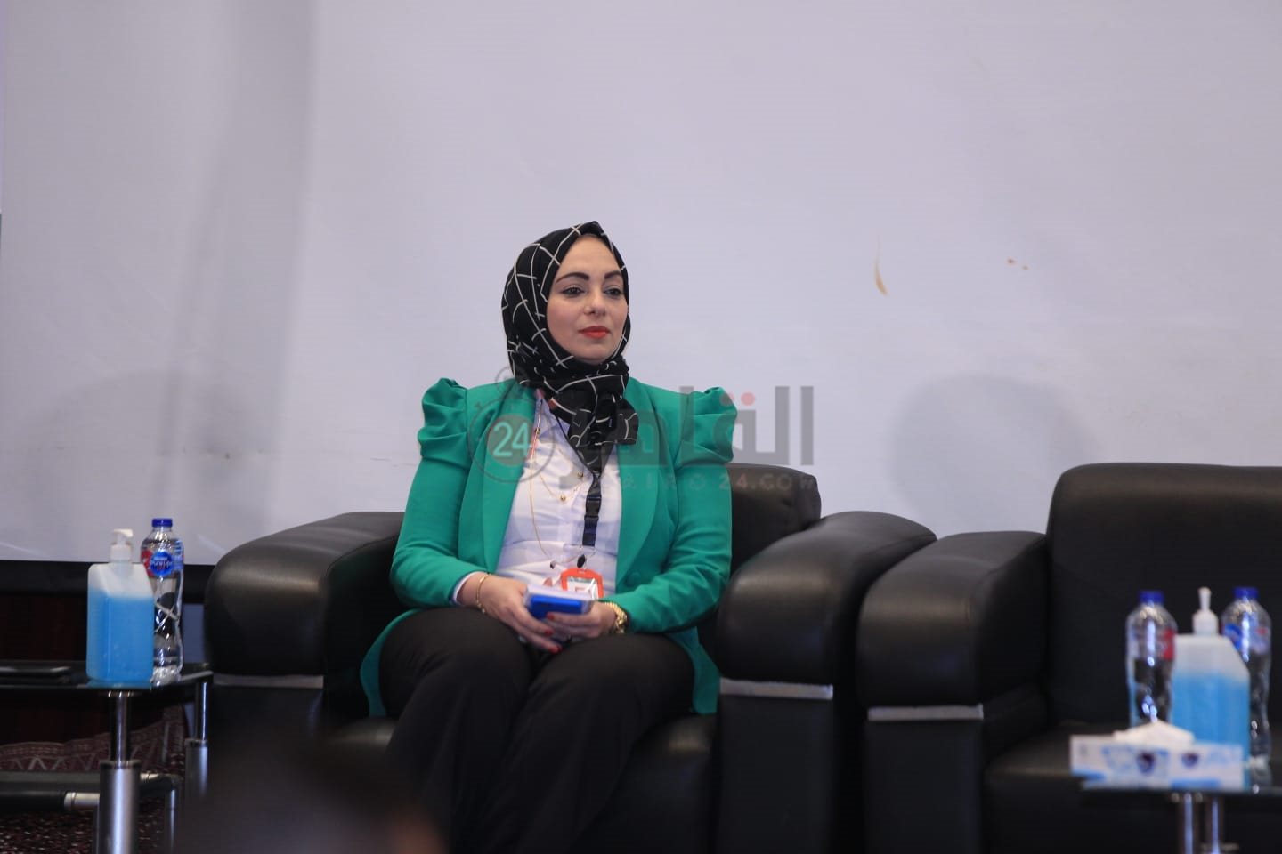 74faf402-fef9-4e47-bd6c-6c2a3ba6a47d