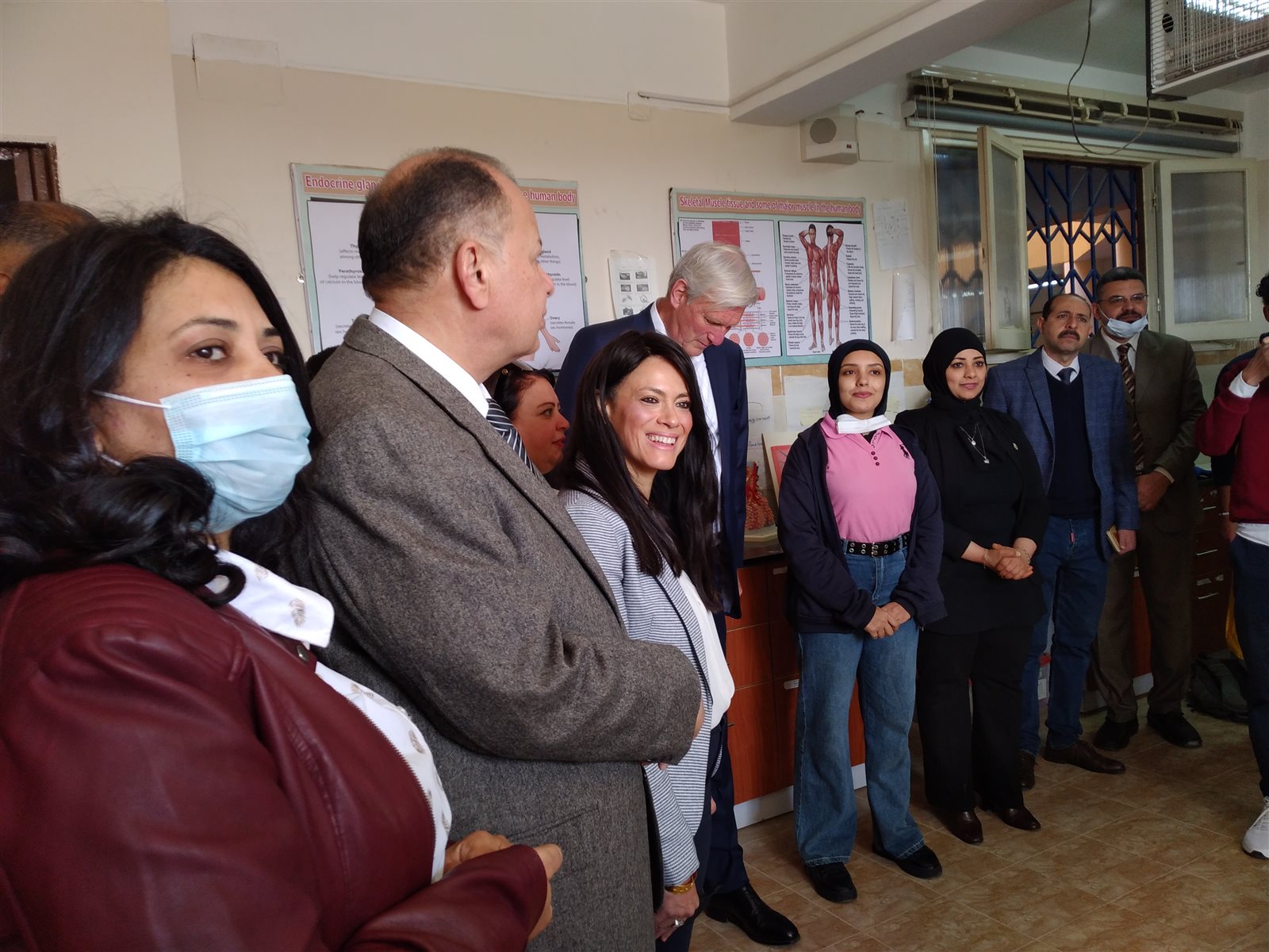 وزيرة التعاون الدولي تتفقد مدرسة المتفوقين بأسيوط 