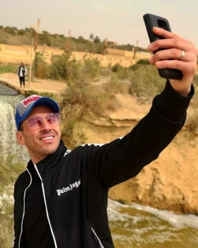 رامي رضوان في زيارة لشلالات وادي الريان بالفيوم