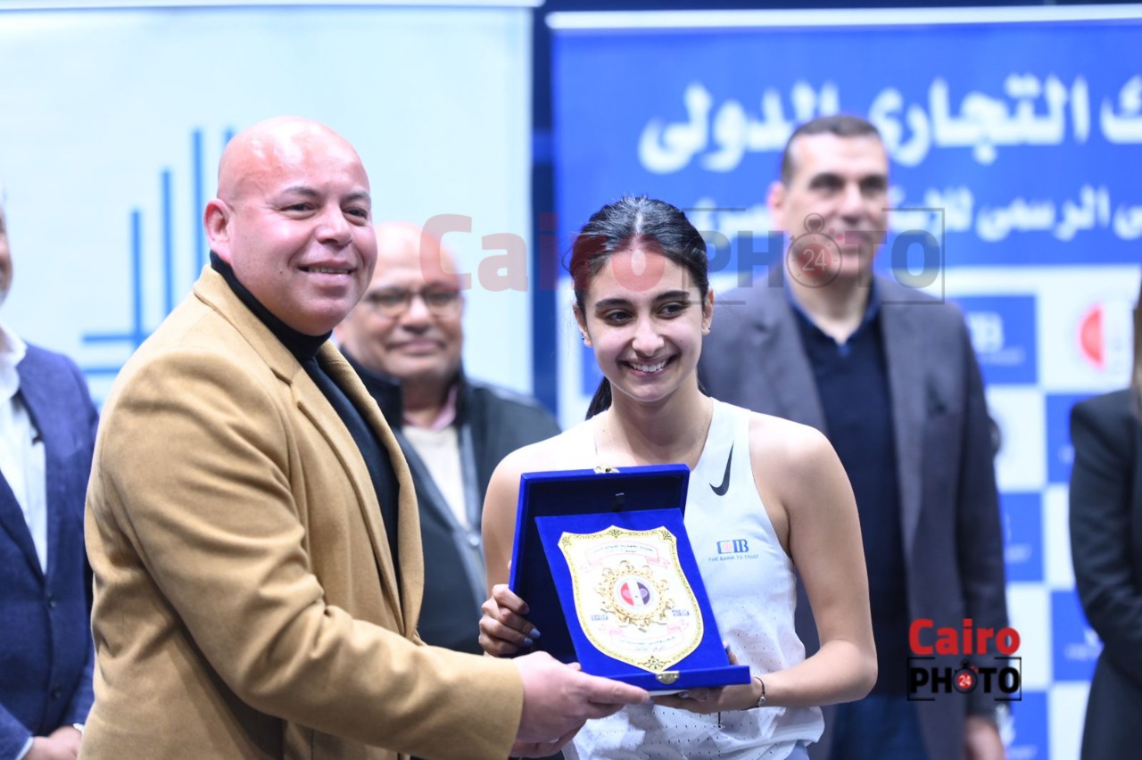 بطولة الأسكواش (16)