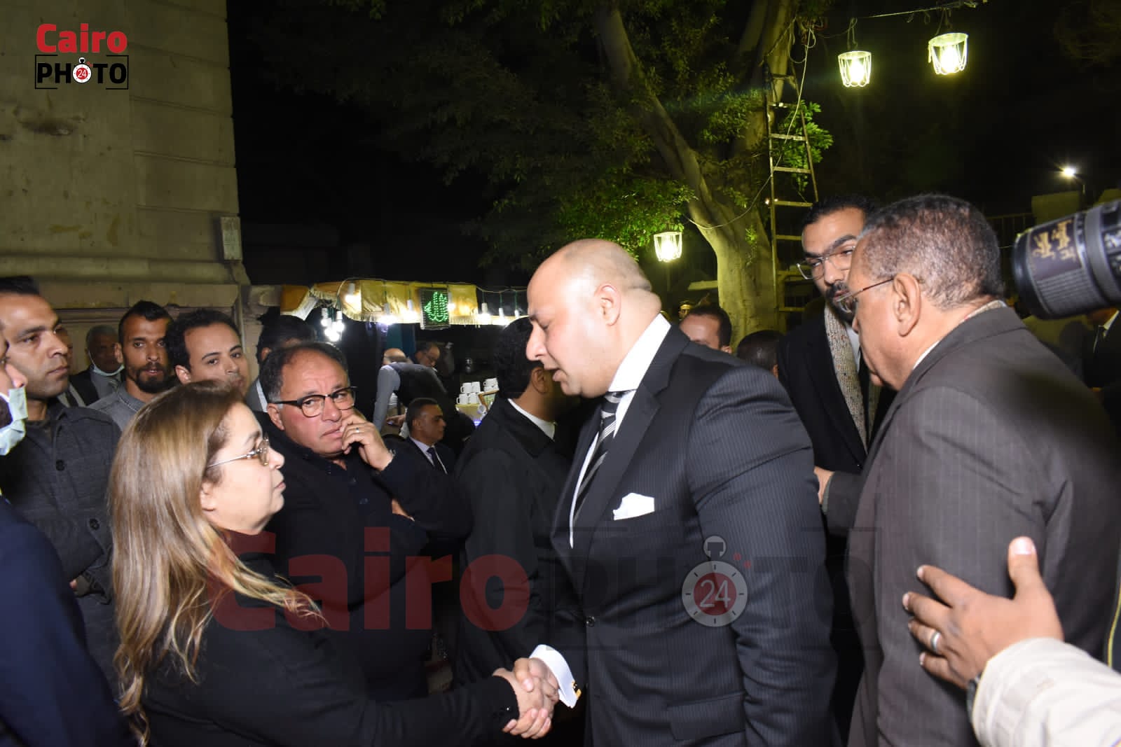  عزاء رجائي عطية