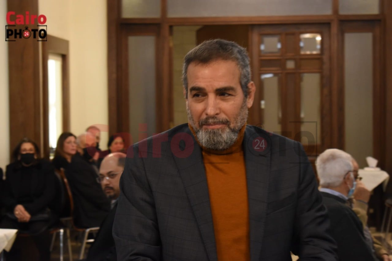 عزاء عهدي صادق (4)