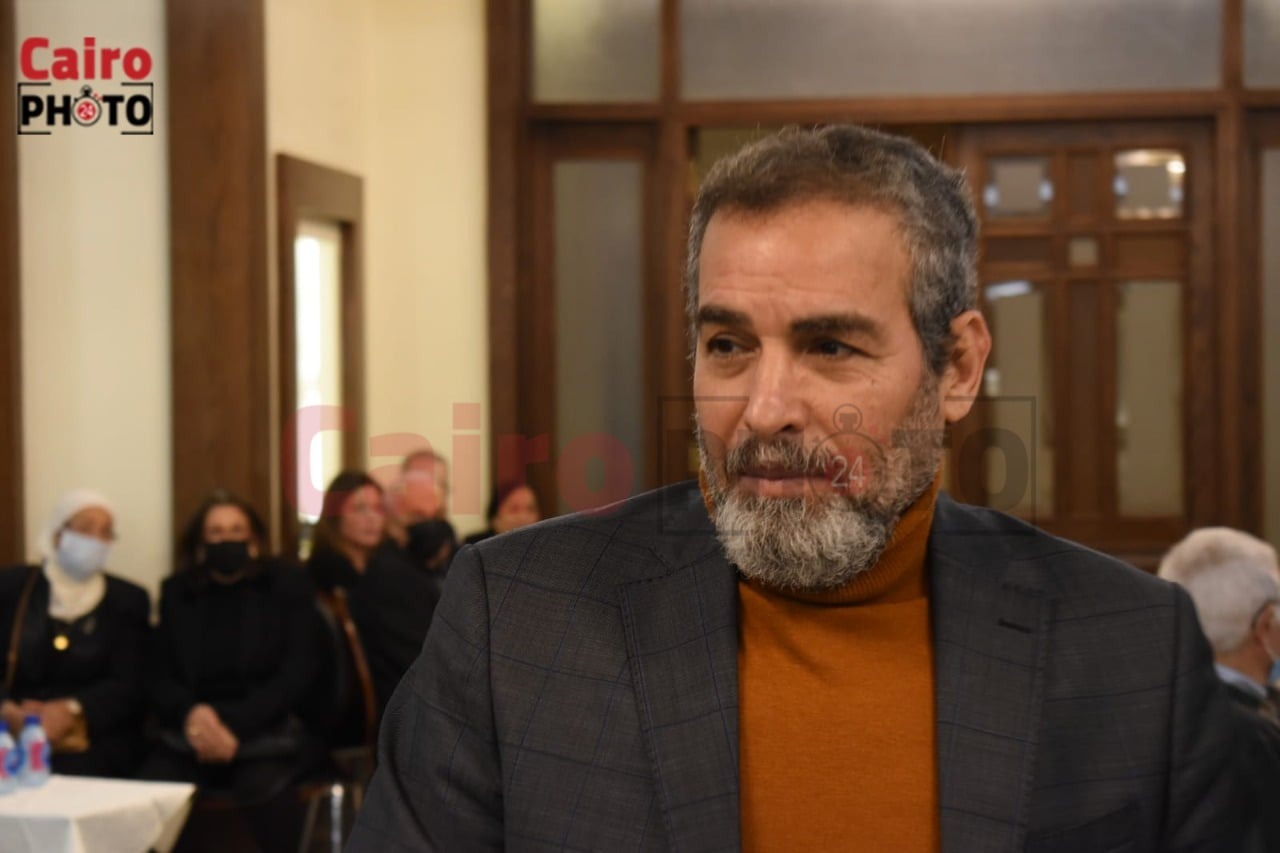 عزاء عهدي صادق (2)